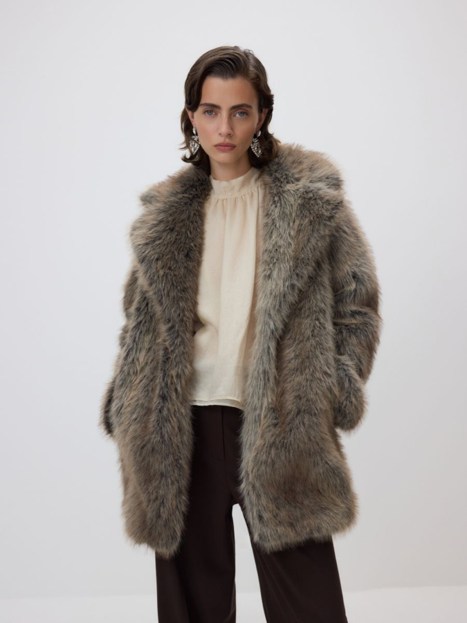 מעיל דמוי פרווה