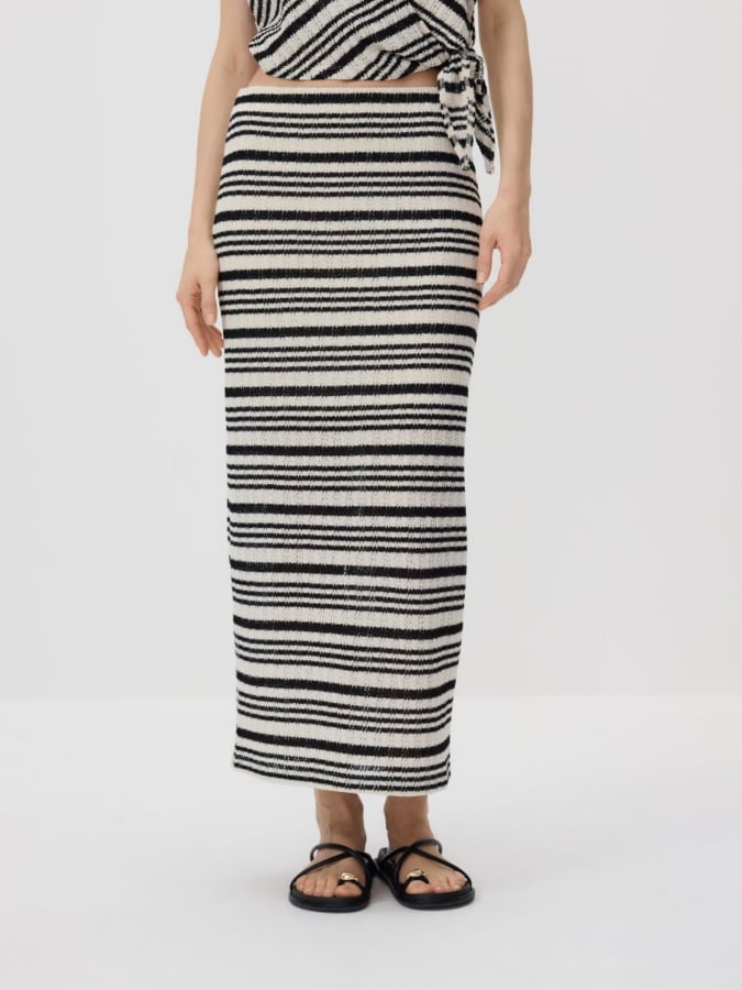 LADIES` SKIRT