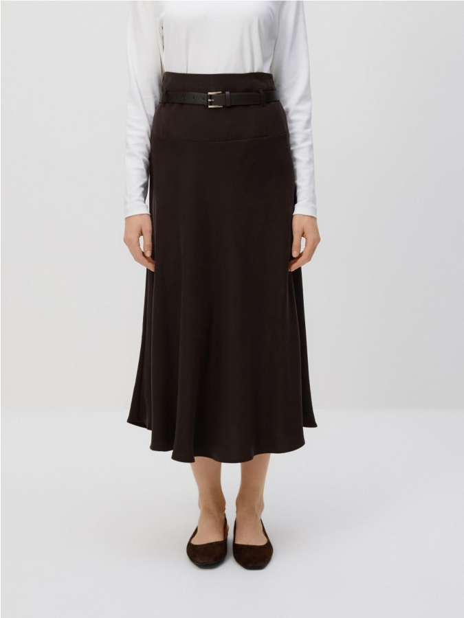 חצאית מידי עם חגורה