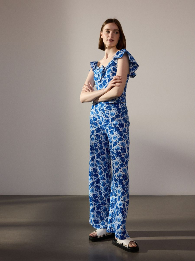 מכנסיים מתרחבים ג'רסי