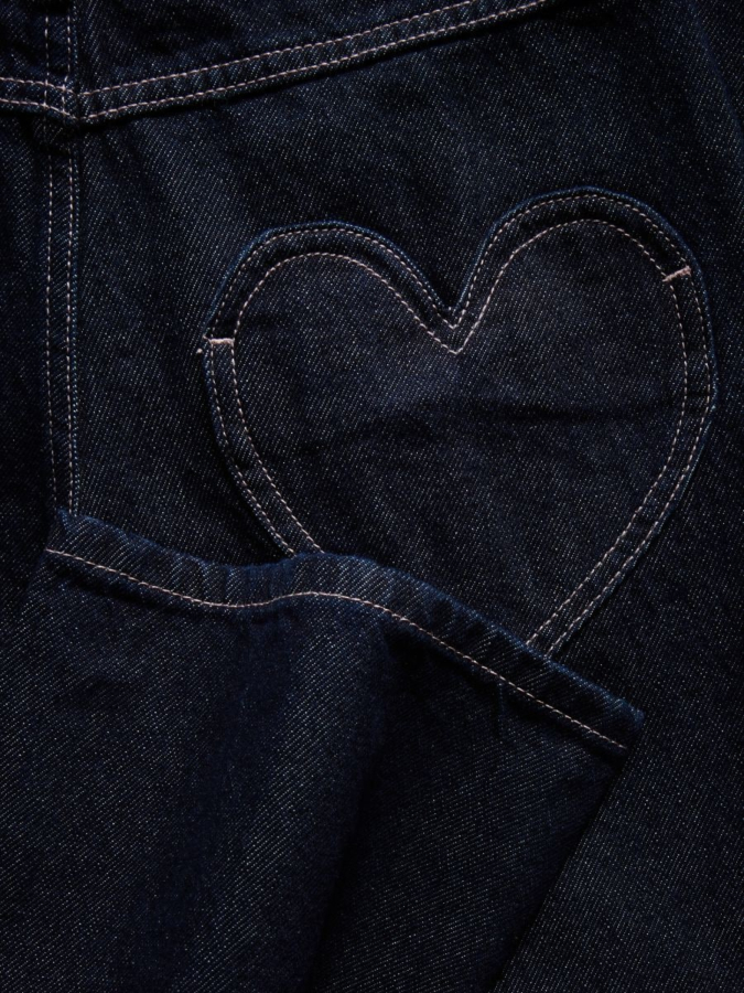 ג'ינס Staight leg עם כיסי לבבות