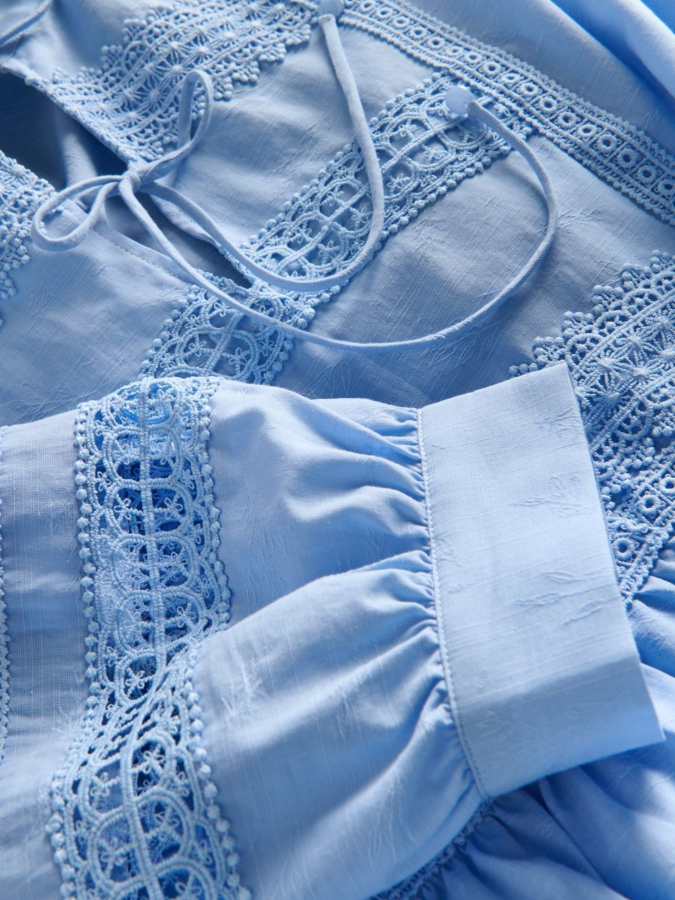 חולצת כותנה עם רקמה