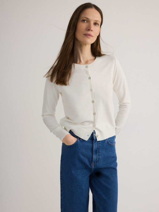 מכנסי ג'ינס גזרה ישרה