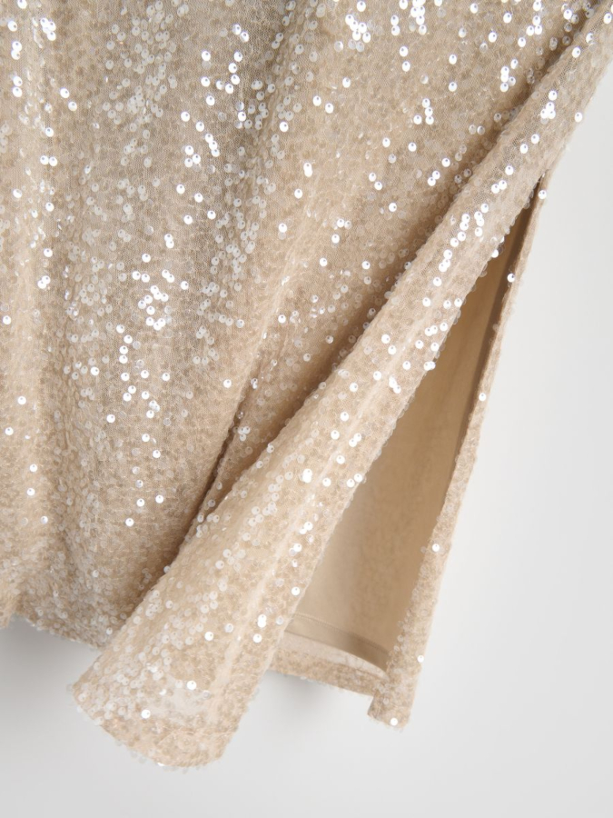 חצאית מידי פייטים