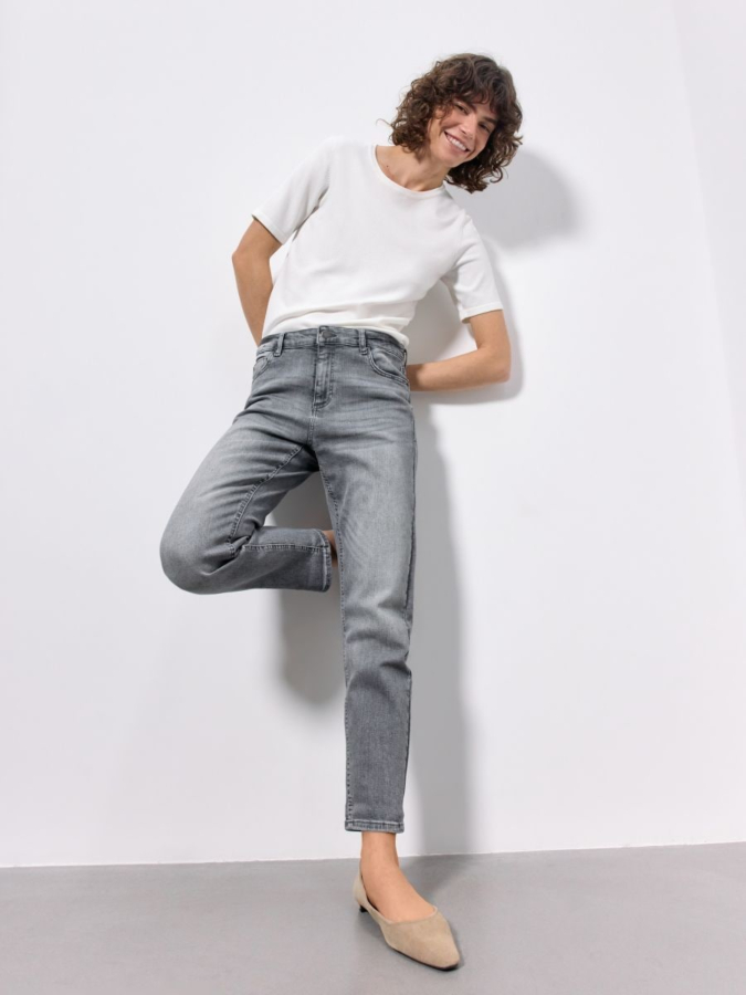 ג'ינס דק בגזרת Boyfriend