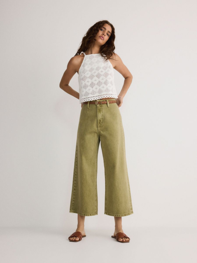 גופיית טופ כתפיות