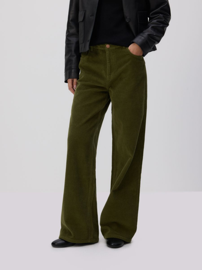 מכנסי קורדרוי רחבים