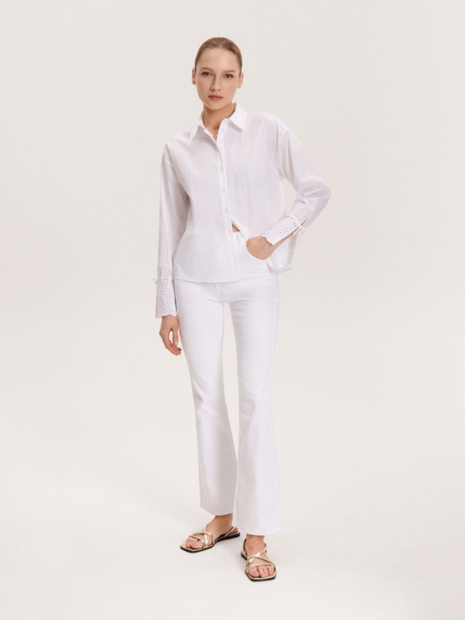 מכנסיים מתרחבים